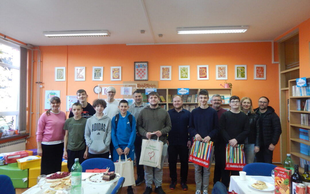 Županijska izvrsnost u fizici: Snaga znanja unutar Faradayevog kaveza